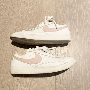 Nike Women Sneakers